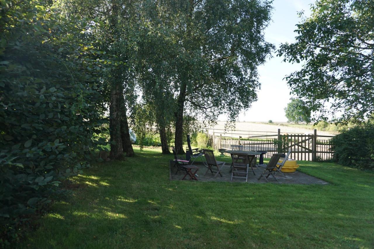 Au Randonneur - B&B Thuin Exteriér fotografie